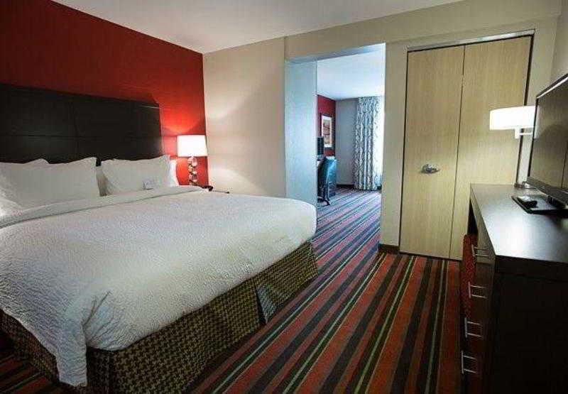 Fairfield Inn & Suites By Marriott Moscow Εξωτερικό φωτογραφία
